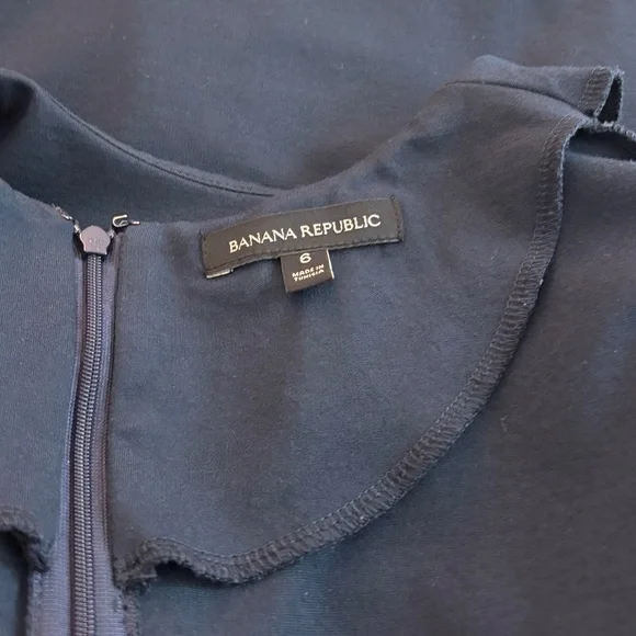 Banana Republic Ponte Knit Flutter Sleeve Sheath Dress - Navy Blue Size 6 - Picture 8 of 9